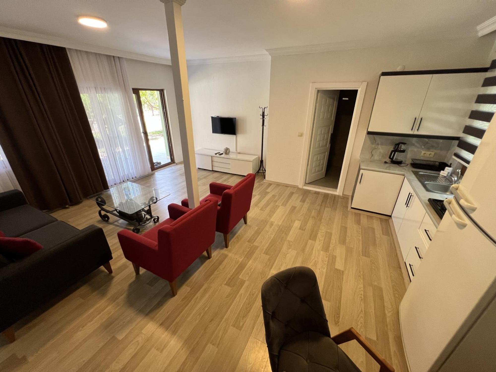 Keyif Pension & Aparts Çıralı Exterior foto